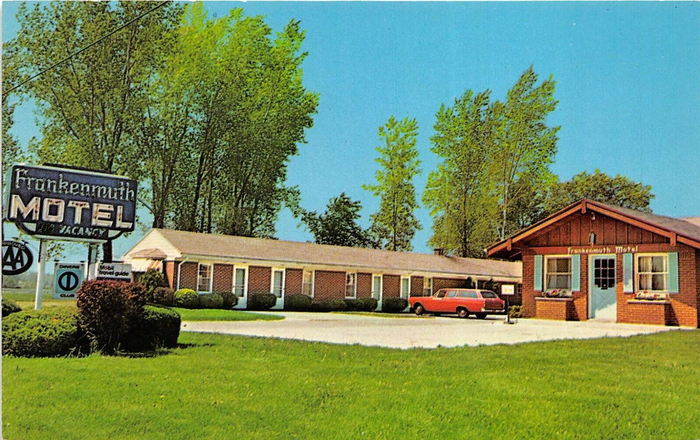 Frankenmuth Motel - Vintage Postcard